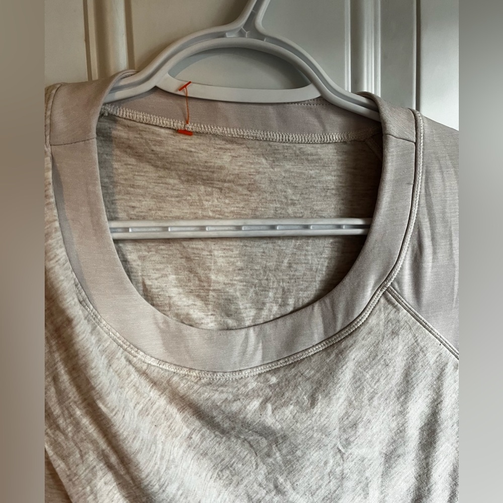 Lululemon | To Class Tee - Picture 10 of 16